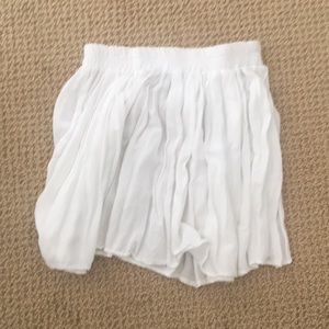 Brandy Melville white skirt